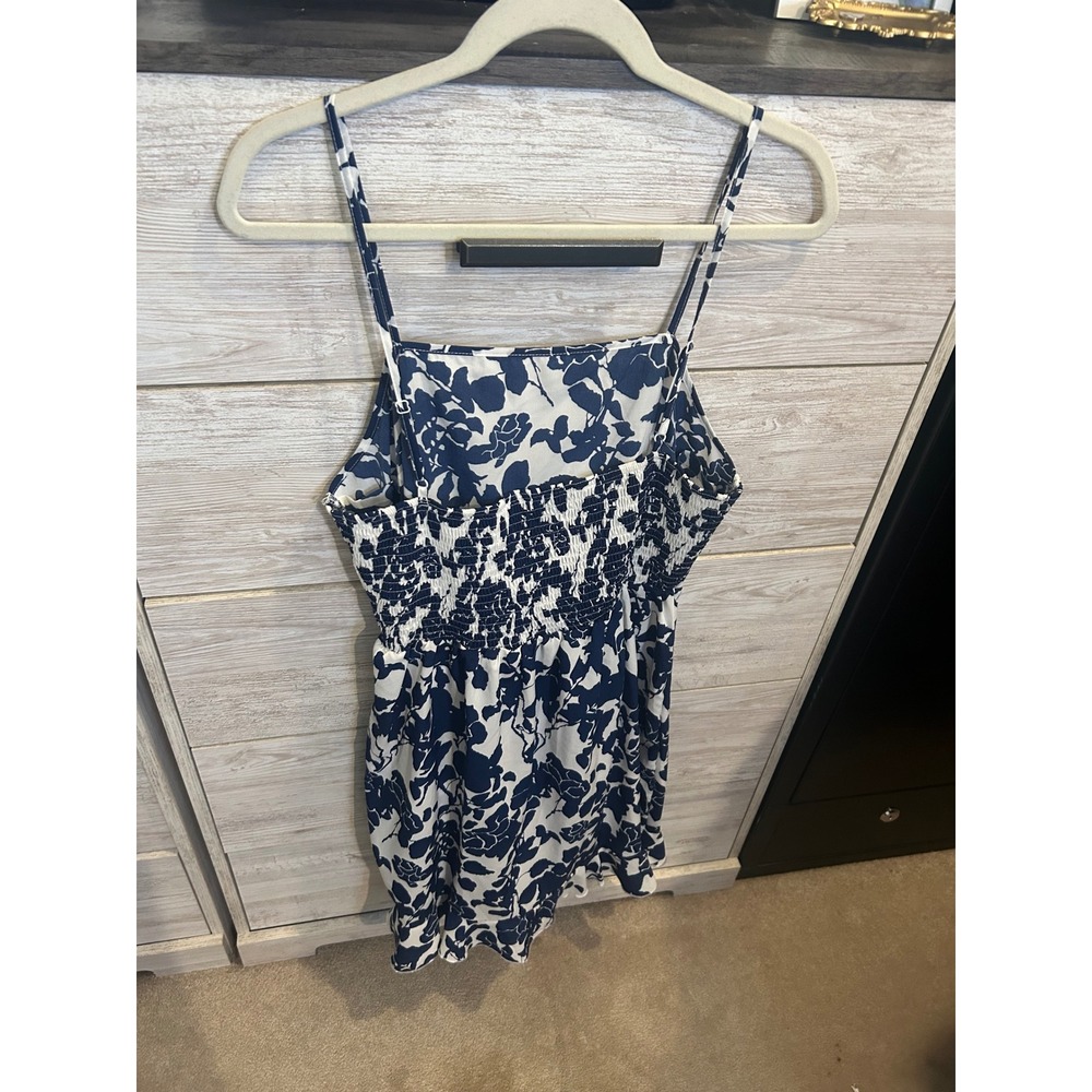 SHEIN Floral Blue White Ruffle Mini Dress Sleeveless Smocked Back Size XL - Picture 5 of 6